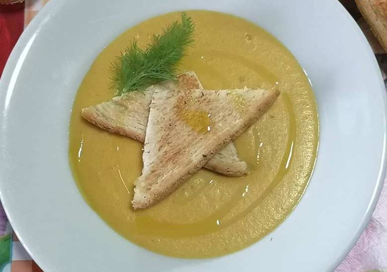 minestra con crostini
