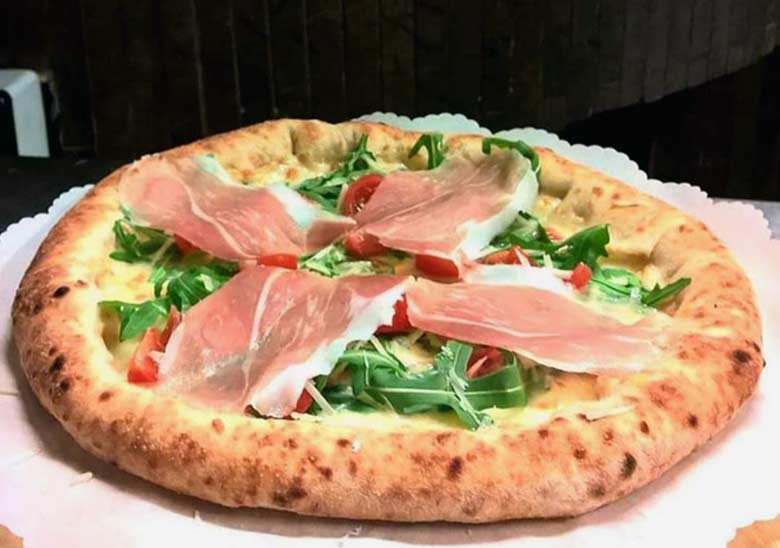 pizza prosciutto